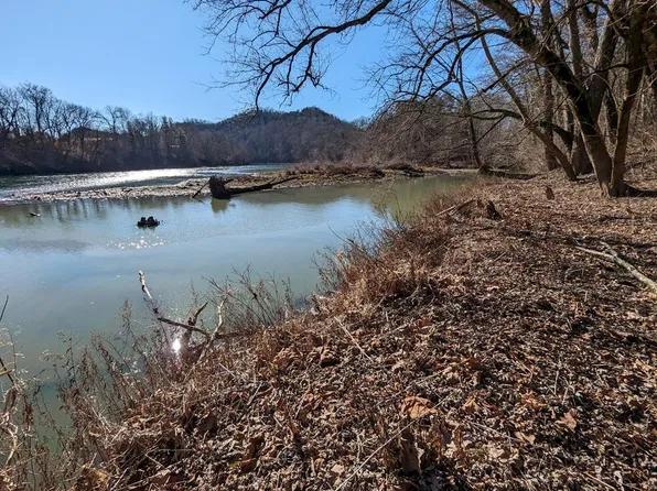 162AC Crocus Creek Rd, Burkesville, KY 42717