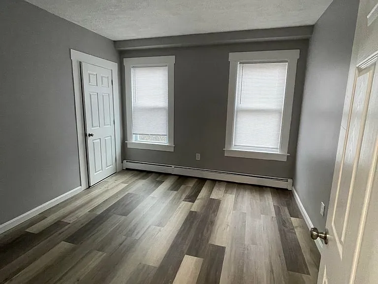 151-153 Leighton St. — Photo 10