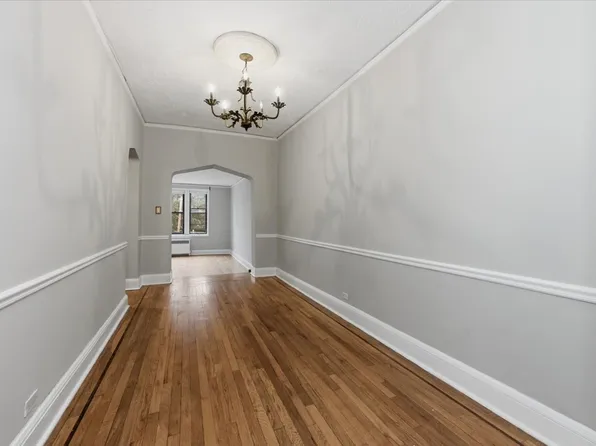 3875 Waldo Avenue image 9 of 21