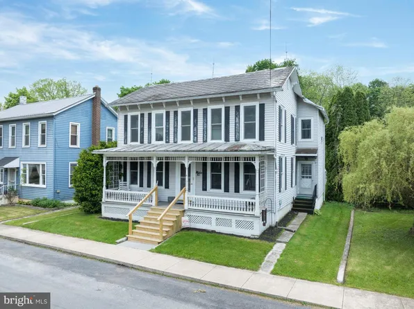 148 Penn St, Millheim, PA 16854