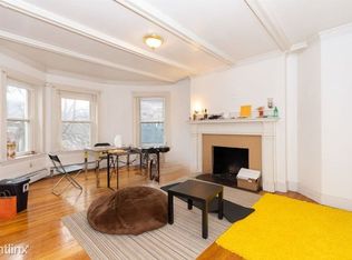 157 Thorndike St #303, Brookline, MA 02446