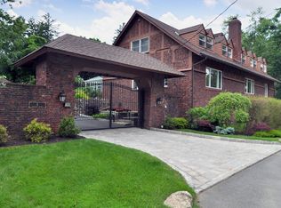 1 Osceola Ave, Irvington, NY 10533