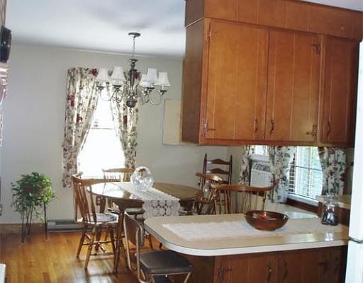 2nd image of 100 Belmont St