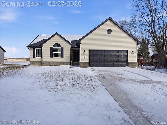 2nd image of 34461 Pratt Rd