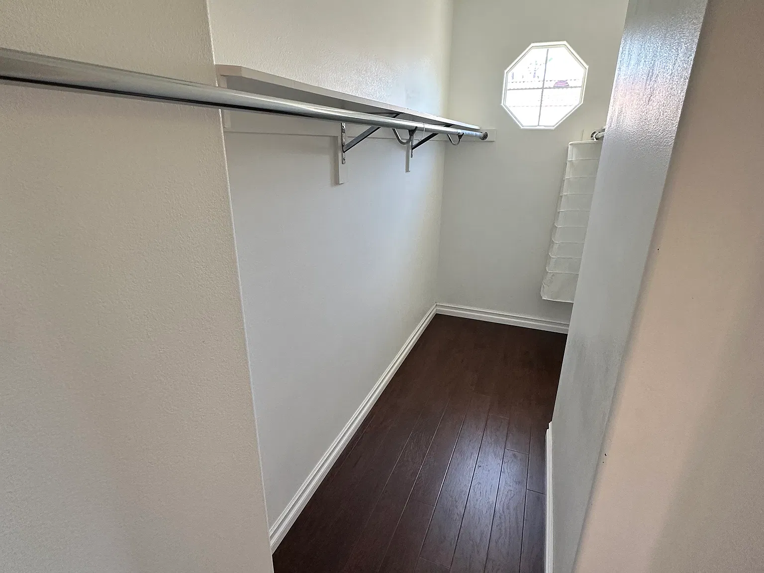 9305 Chapman Ave — Photo 2