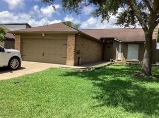 4422 Haiti Ln, Pasadena, TX 77505