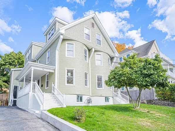 56-58 Warren Ave, Hyde Park, MA 02136