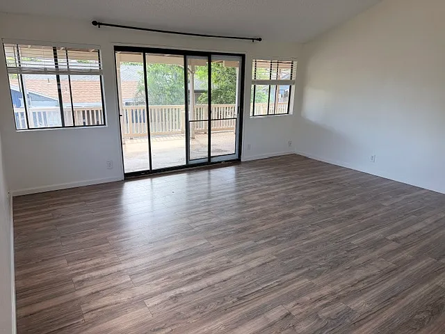 3 bed, 2278 sqft, $5,500 — Photo 1