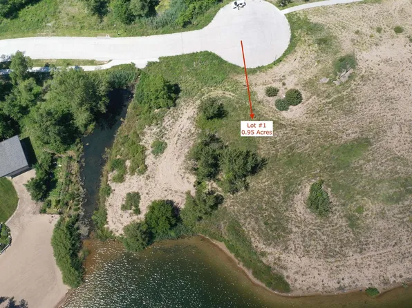 5613 N 284th Cir, Valley, NE 68064