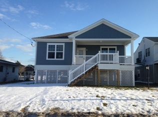 135 S Forecastle Dr, Little Egg Harbor, NJ 08087