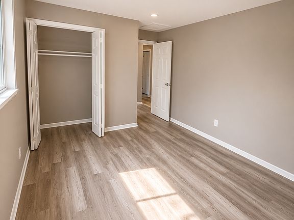 5th image of 10432 Baron Dr
