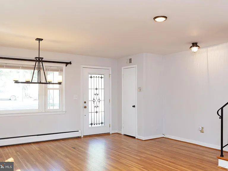 21 W Taylor Run Pkwy #A-W — Photo 8