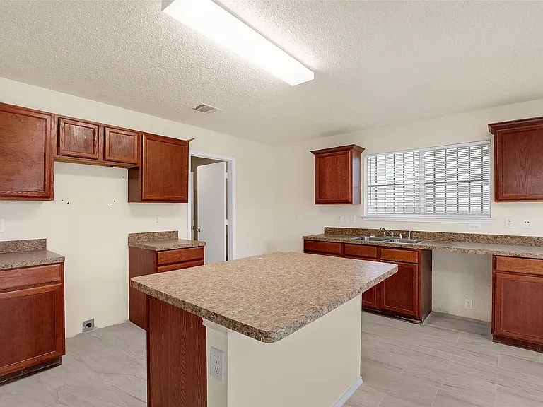 2900 Pima Ln — Photo 15
