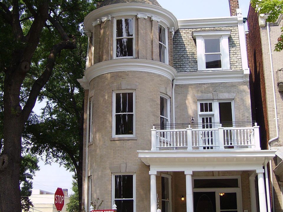 Front of building on Grace Street