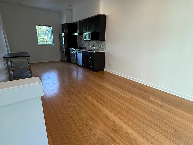 6013 Roosevelt Way NE — Photo 5