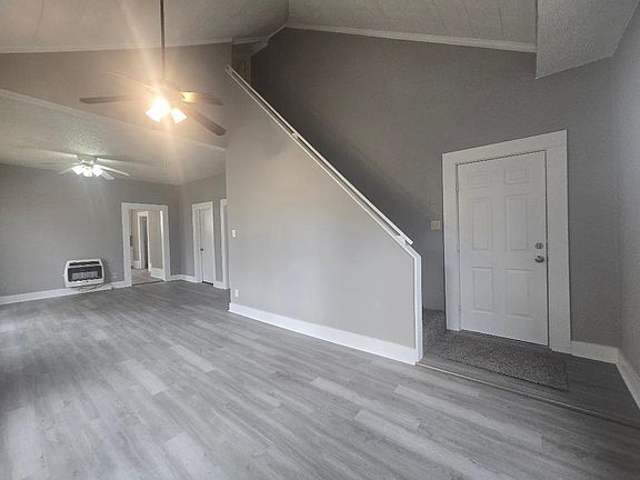 2nd image of 1567 W 5th Ave