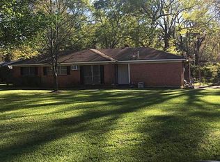 8900 Acacia Ln, Shreveport, LA 71118