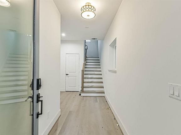 3rd image of 7709 Earl Rudder Way