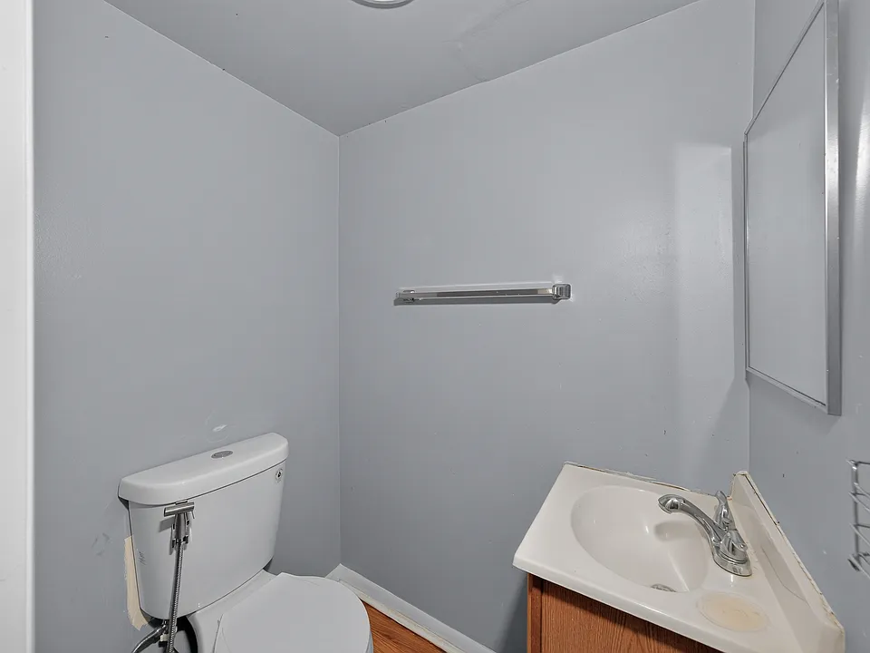 614 Bryn Mawr Ct