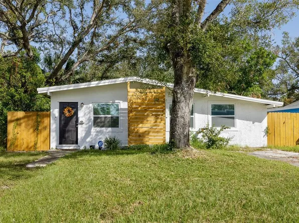 2356 Kingston St S, Saint Petersburg, FL 33711