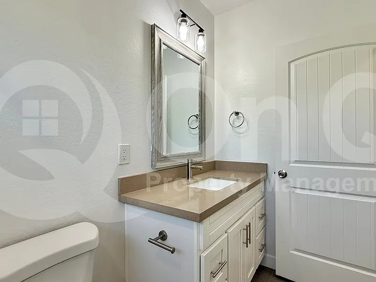 9160 N 67th Ave #224 — Photo 15