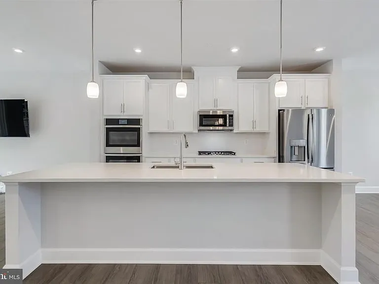 3817 Polo Pl — Photo 2