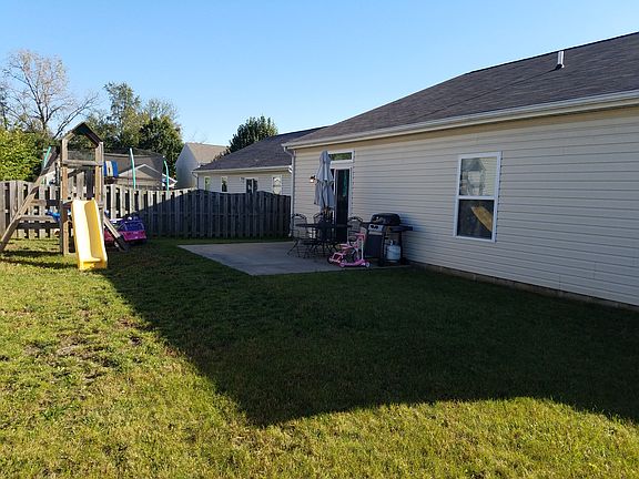 3rd image of 5596 Keeneland Way