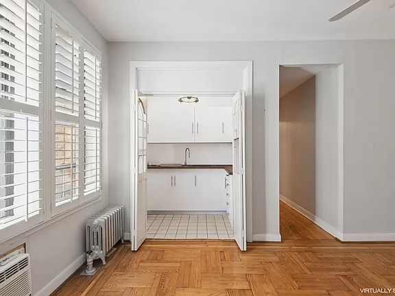 3rd image of 230 E 71st St APT 3C