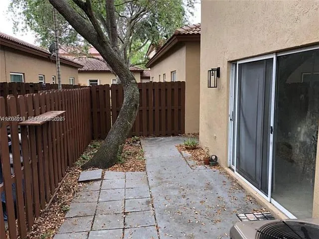16231 Emerald Cove Rd — Photo 18