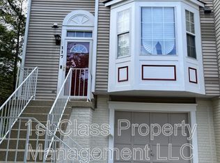 117 College Station Dr #1, Upper Marlboro, MD 20774