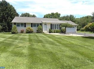 91 Chesterfield Rd, Chesterfield, NJ 08515