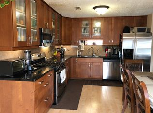 229 Prestwick Way, Edison, NJ 08820