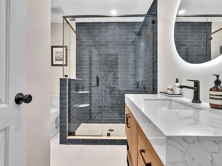 1801 NE 15th Ave #1801 — Photo 32