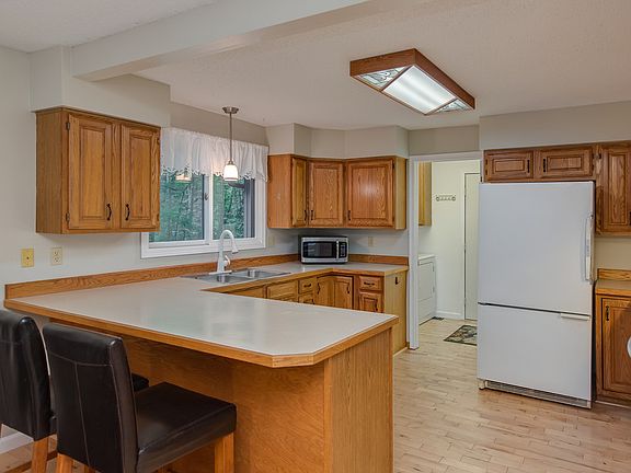 4th image of 3898 E Johns Ln