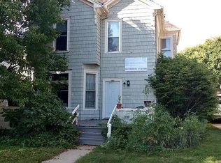 308 W Washington St APT 2, Champaign, IL 61820