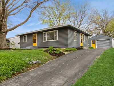 609 4th Ave, Coralville, IA, 52241
