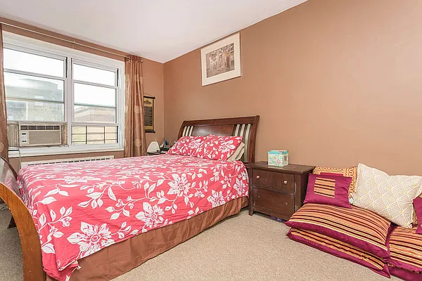 Sold by Keller Williams Realty Landmark II | media 31