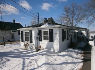 5612 W Reighmoor Rd, Omro, WI 54963