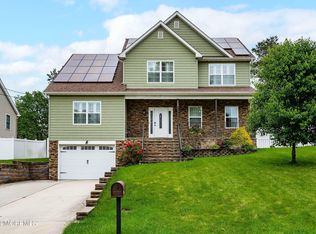 249 Schooner Rd, Manahawkin, NJ 08050