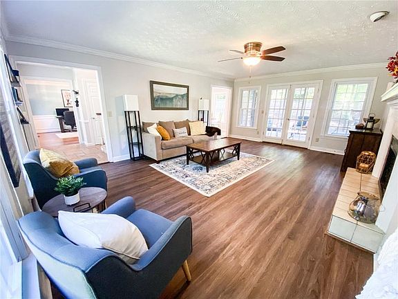 5th image of 4646 Breakwater Ct