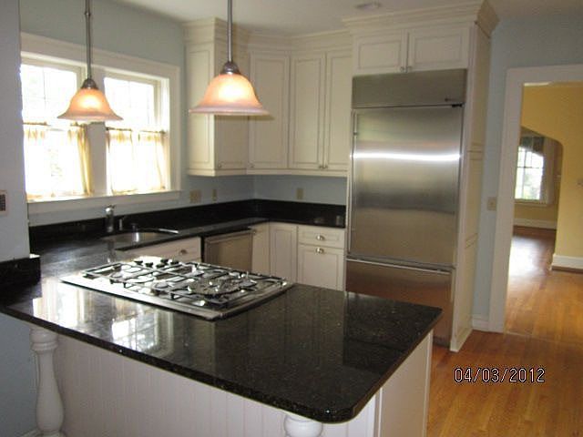 2nd image of 236 Peachtree Way NE