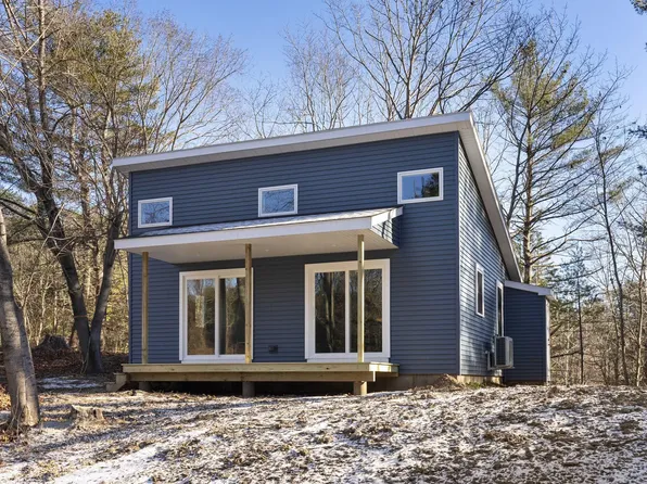 100 Allen Avenue Extension, Falmouth, ME 04105