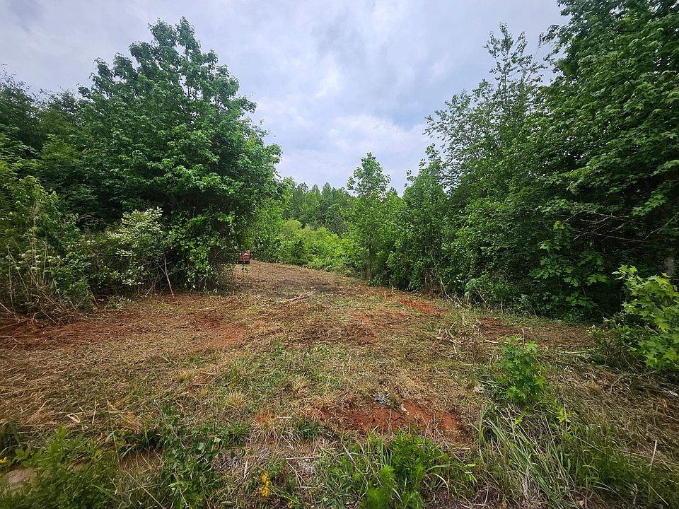1st image of 418 N Walcher Farm Dr