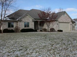 9594 Crossfield Trl, McCordsville, IN 46055