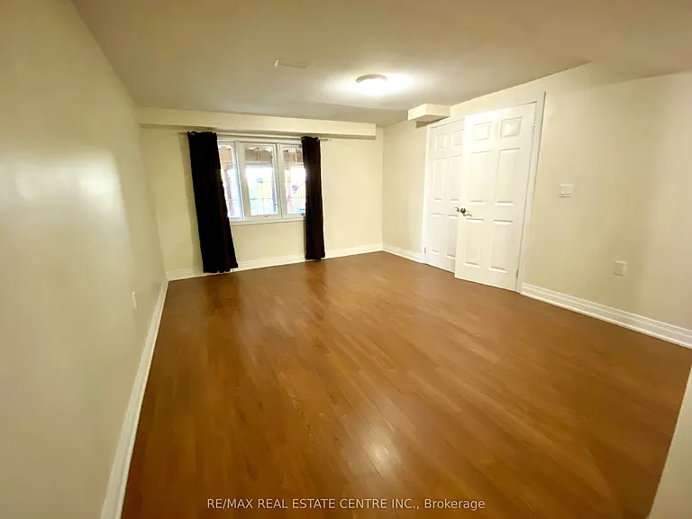 65 Stoneylake Ave — Photo 7