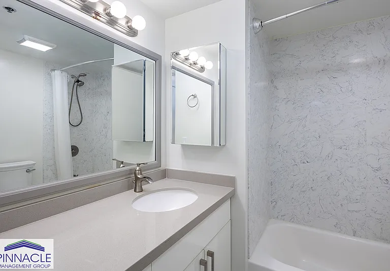 876 Curtis St #2208 — Photo 9