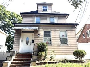 501 Lincoln Ave, Ridgefield, NJ 07657