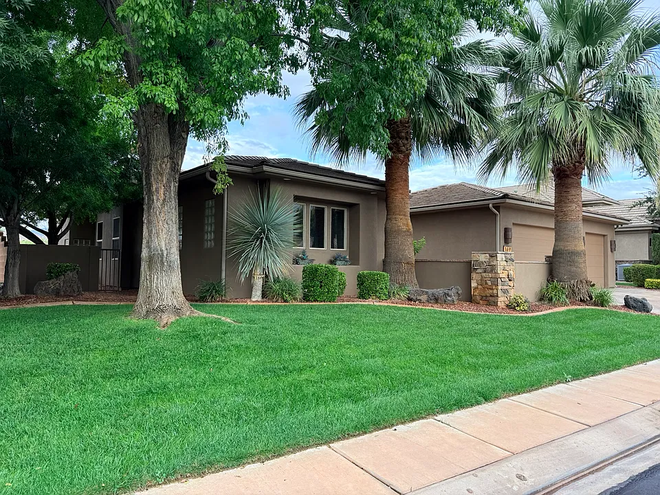 169 N Monterey Dr