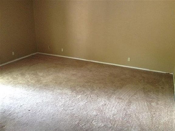 Additional Living Room