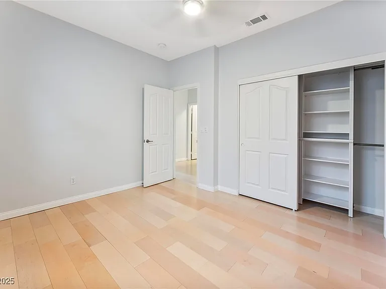 2267 Alanhurst Dr — Photo 18